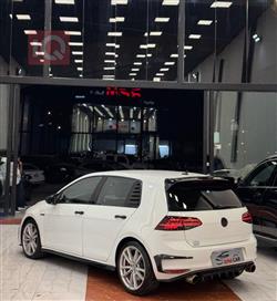 ڤۆڵکسواگن گۆلف